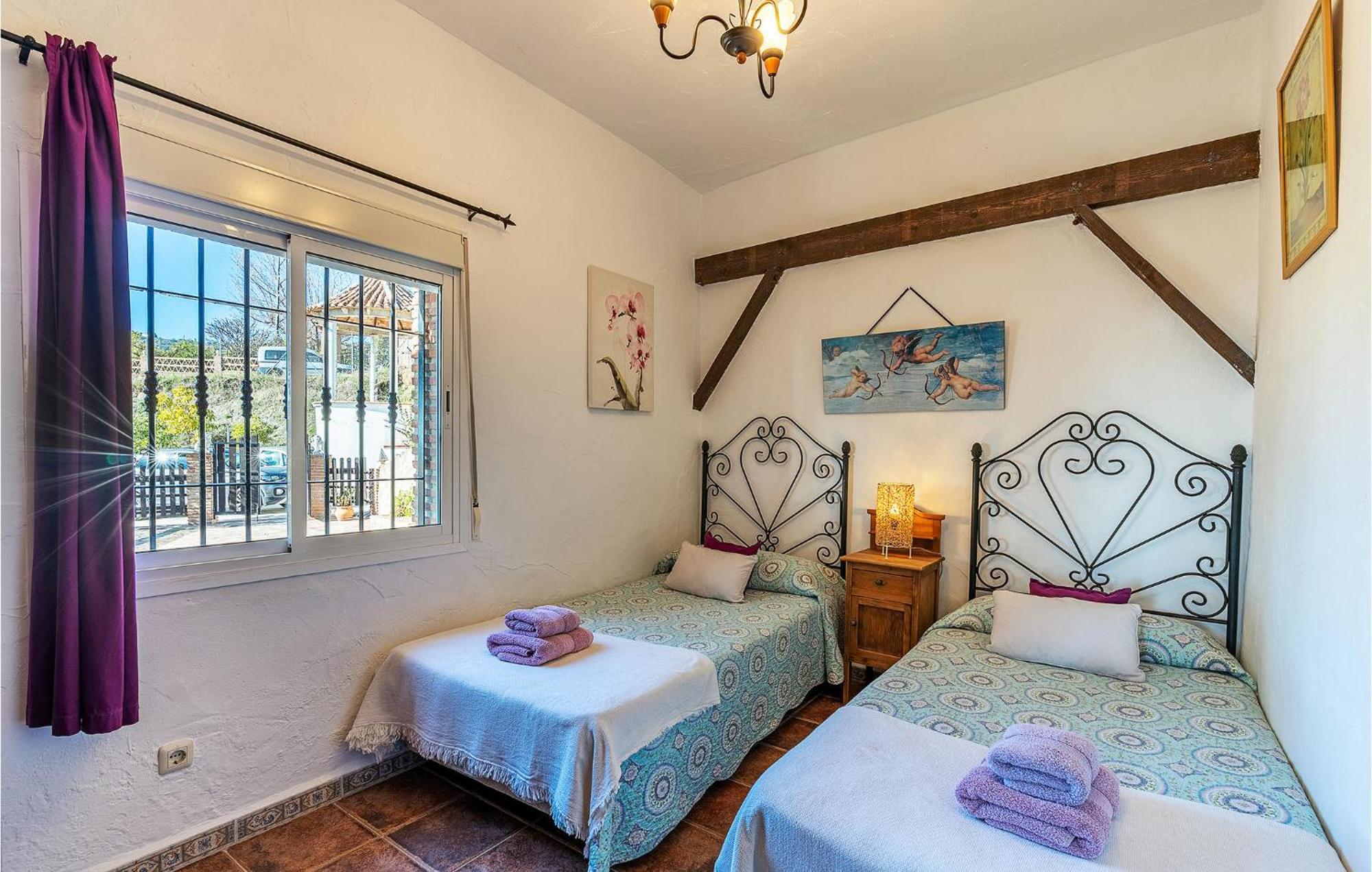 Amazing Home In Frigiliana With Kitchen 외부 사진