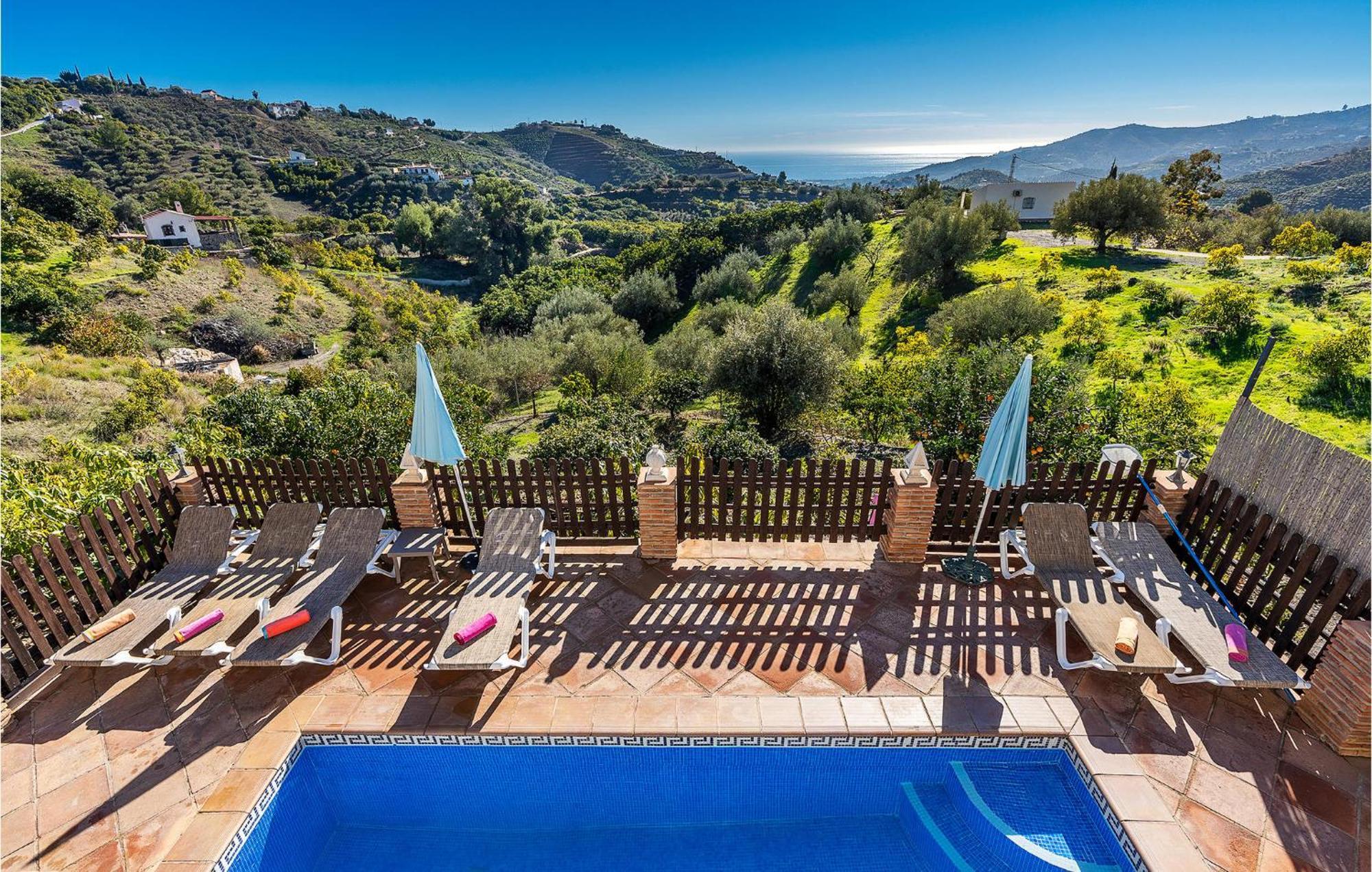 Amazing Home In Frigiliana With Kitchen 외부 사진