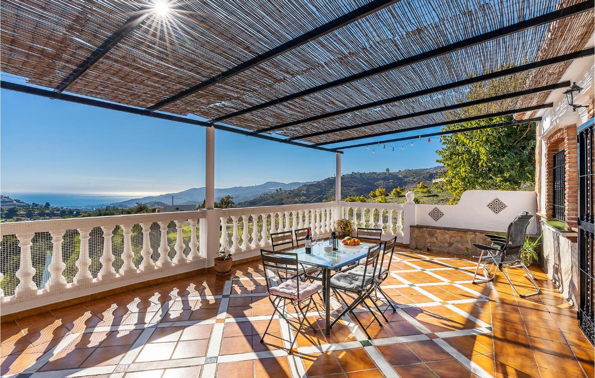 Amazing Home In Frigiliana With Kitchen 외부 사진