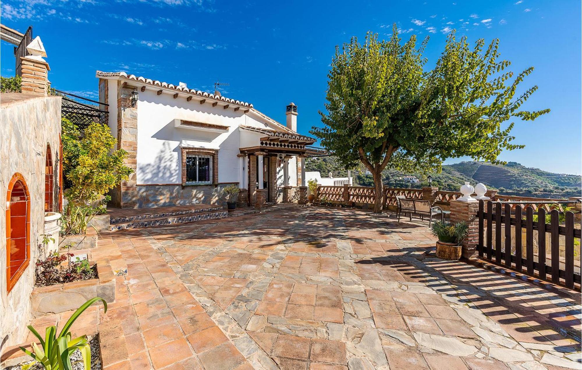 Amazing Home In Frigiliana With Kitchen 외부 사진