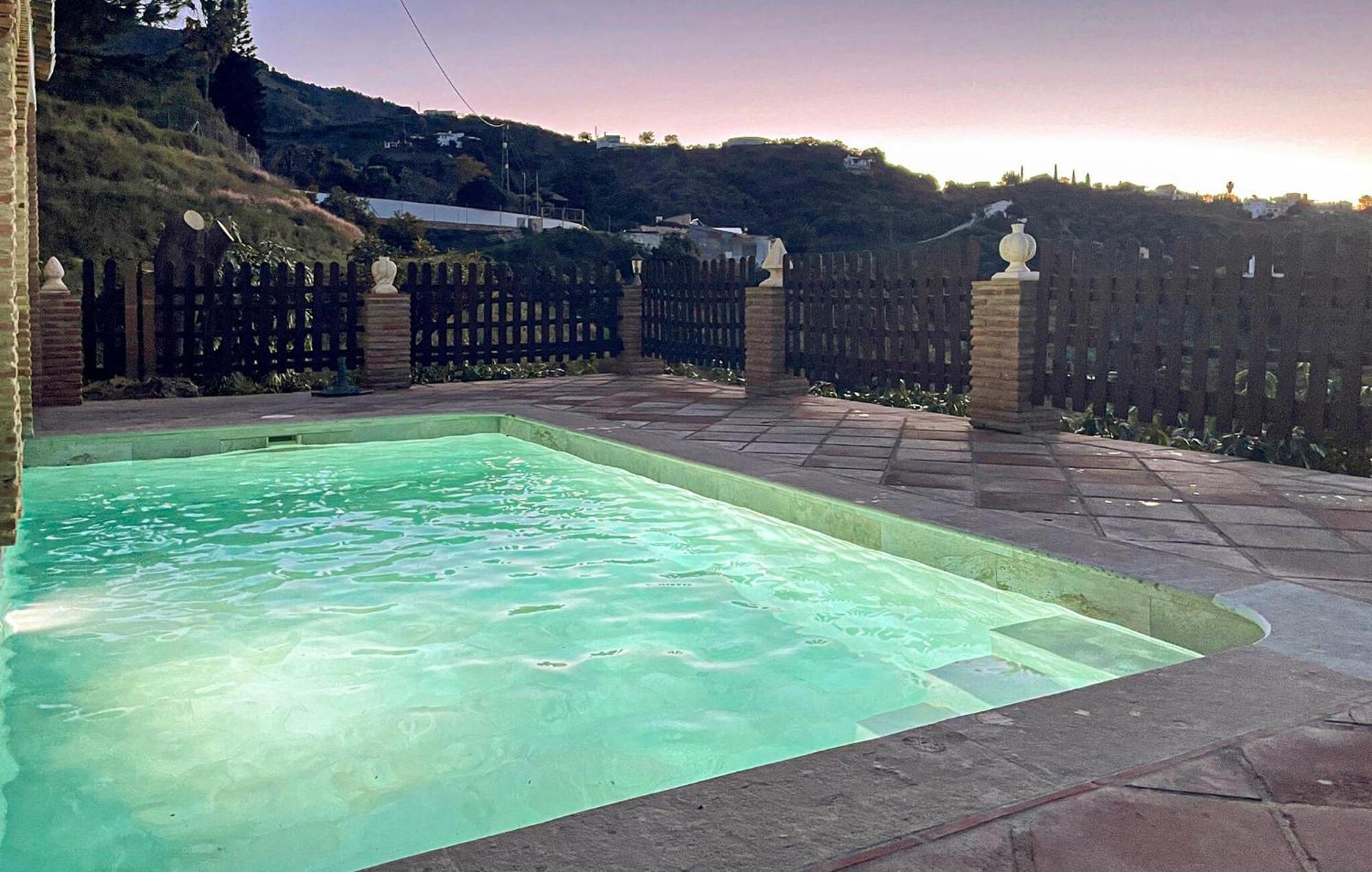 Amazing Home In Frigiliana With Kitchen 외부 사진